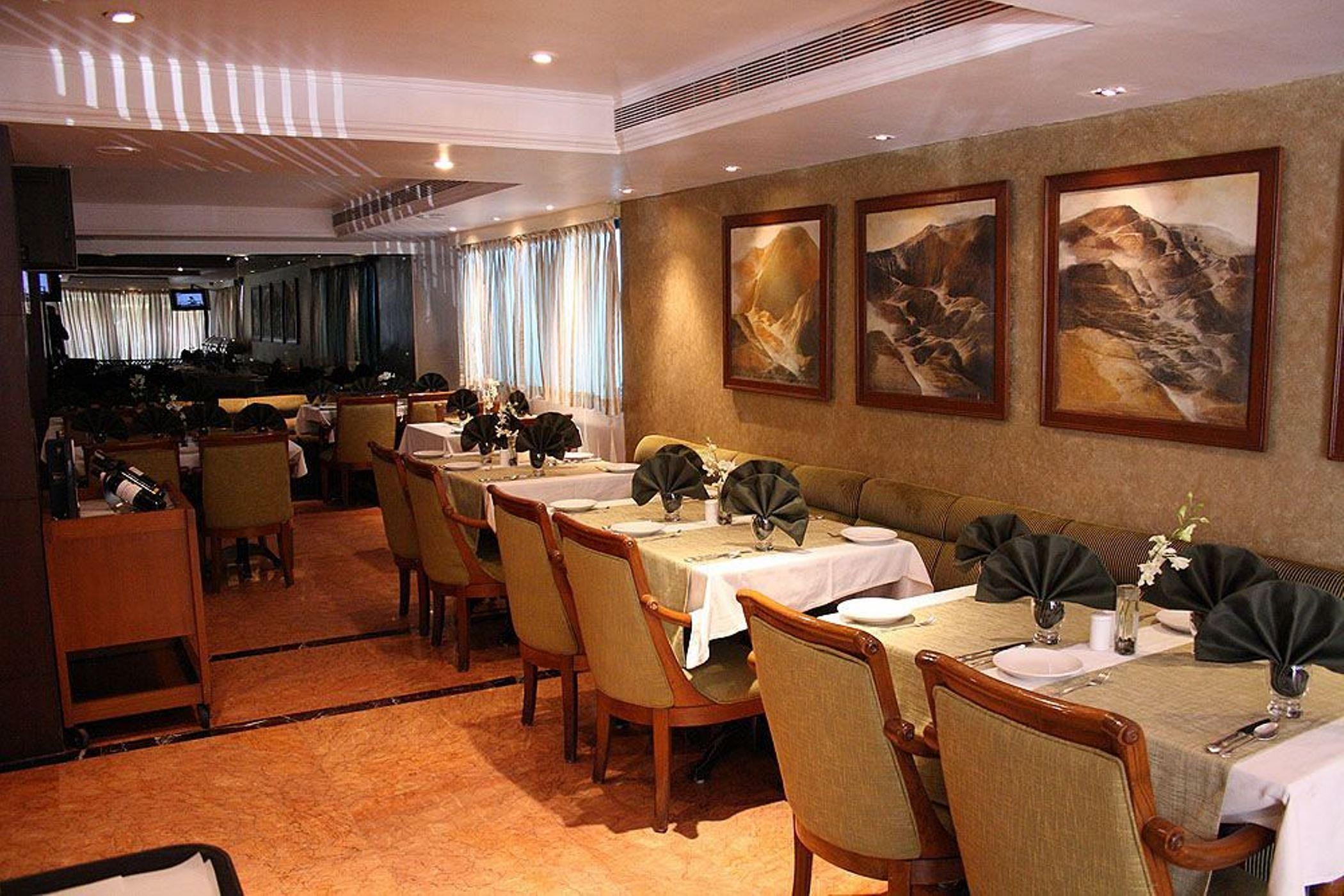 Hotel Bawa International Mumbai Kültér fotó