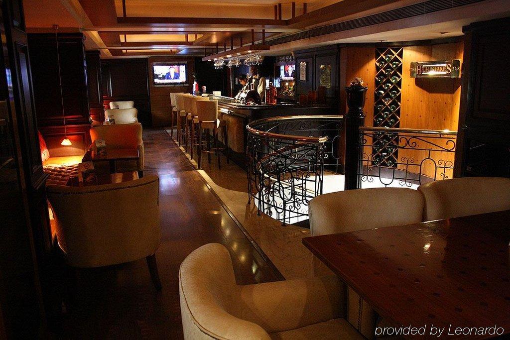 Hotel Bawa International Mumbai Étterem fotó